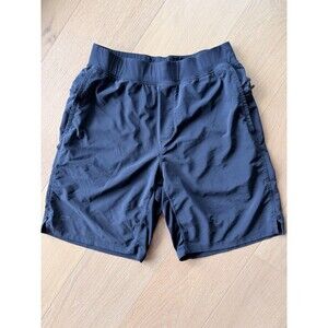 Fabletics Lined Athletic Shorts Mens Medium M Black 8in Inseam Zipper Pockets